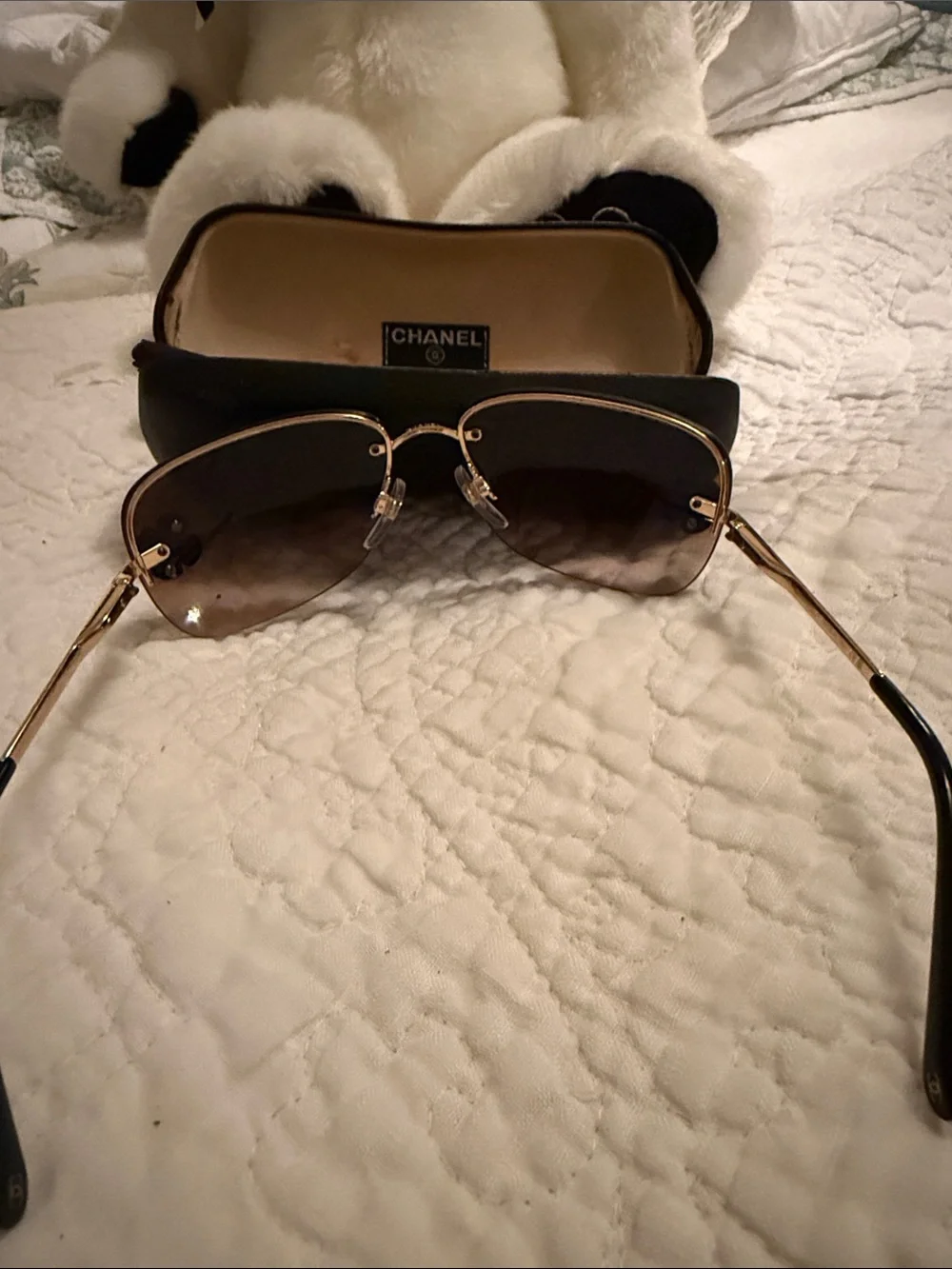 CHANEL Brown Gradient Aviator Sunglasses with Floral Temples